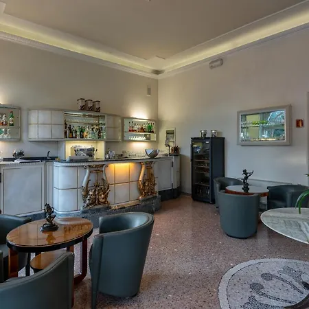 Hotel Milano 4*